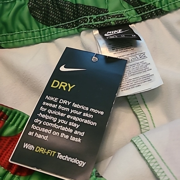 - Nike Swoosh 2017 pair of work out pants size Medium. measures W. 32"x L.… - Picture 4 of 15